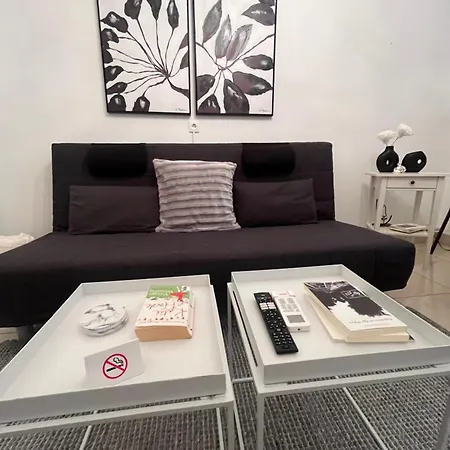 Aurora's House * Chalkís