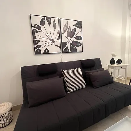 Aurora's House Chalkís