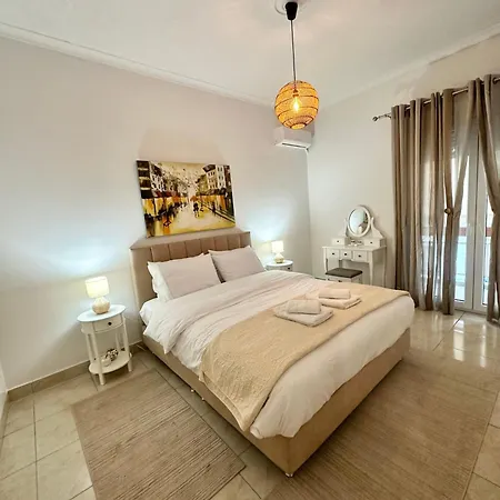 Daire Aurora's House Chalkís